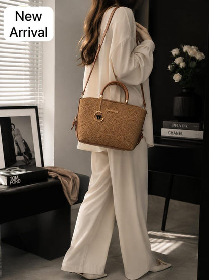 New Burberry Hand Bag for Girls